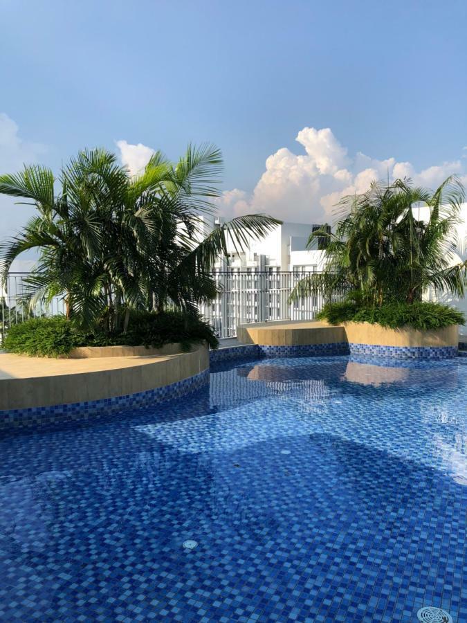 Eclipse@pangea Residences Apartment *